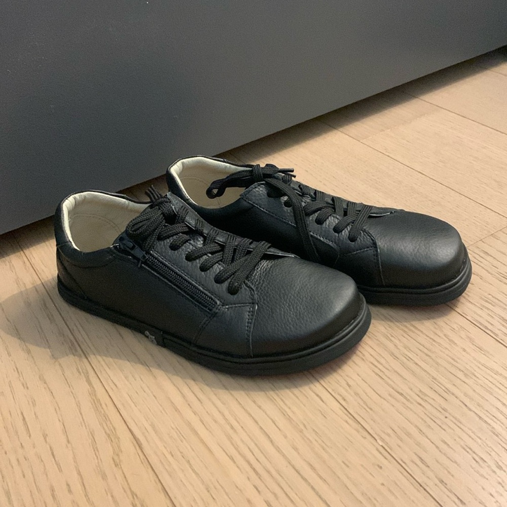 Black Leather Sneakers | Echo by Magical Shoes | EU 40